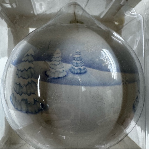 Hallmark Keepsake Having a (snow)Ball Christmas ornament vintage 2008 ceramic - Picture 6 of 11